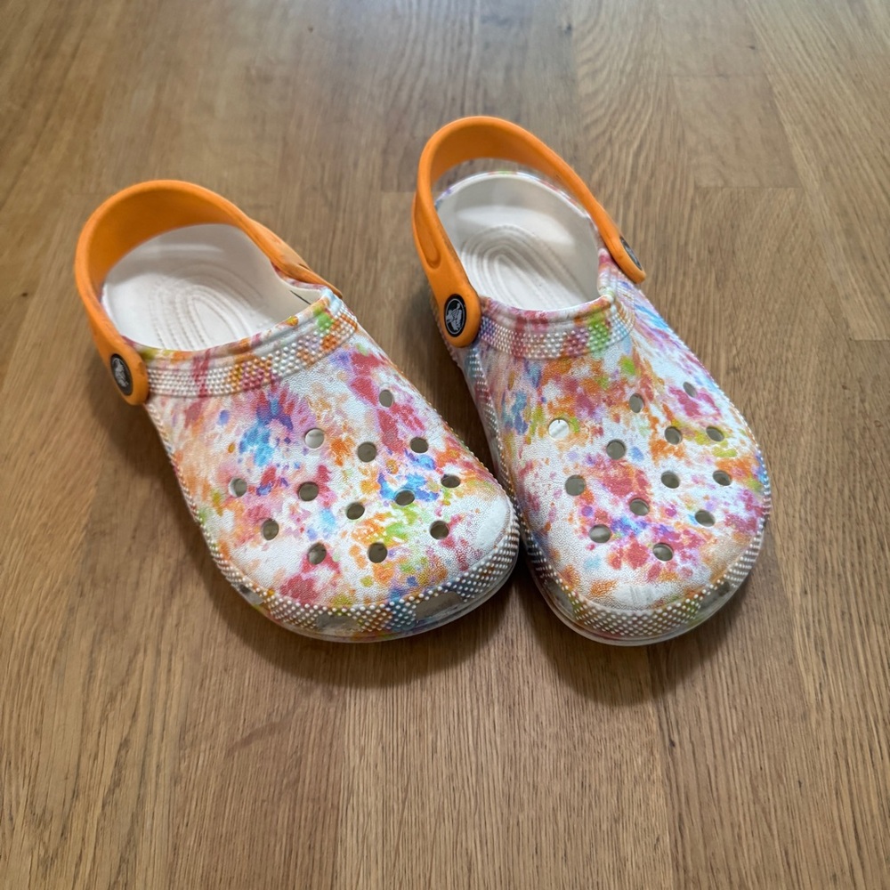 CROCS Unisex Kids Size 1 Multicolored Splatter Classic Clogs